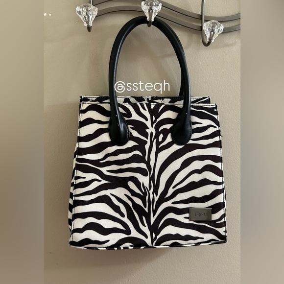 1990s/y2k Black and White Zebra print shoulder bag dead stock - Picture 1 of 10